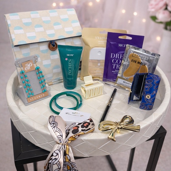 Plunder Accessories - 12 Piece Lux Bundle